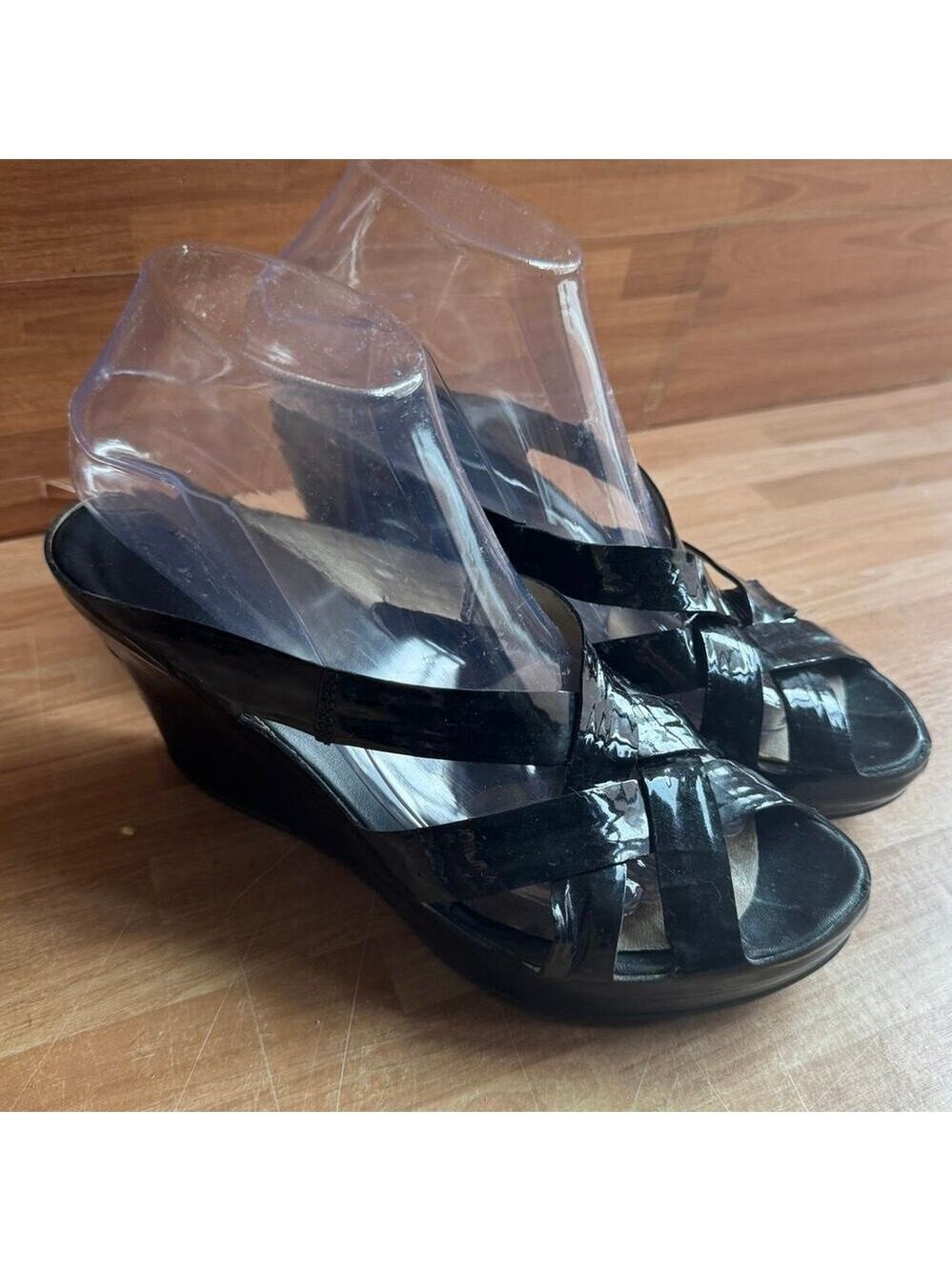 AGL Attilio Giusti Leombruni Black Patent Leather Crisscross Slingback Sandals.